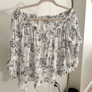 Floral shoulder top; perfect for spring